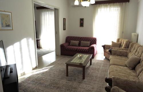 Spiri's House-Deluxe Apartment in Kalabaka-Meteora - Foto 13