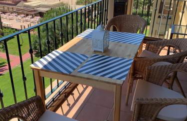 Mirando al mar. Primera linea de playa - Foto 9