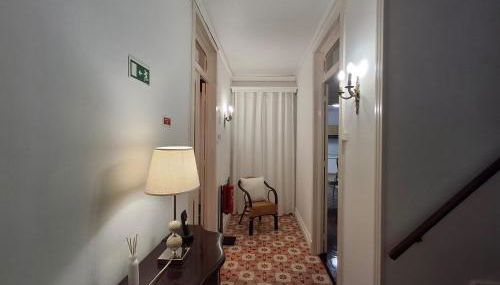 Grandparents' House - Photo 3