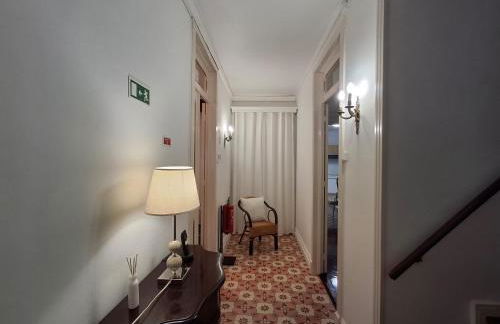 Grandparents' House - Photo 3