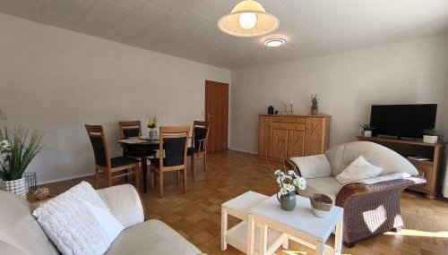 Huber - gemütliche FeWo mit Terrasse und Garten auf dem Lande - Foto 2