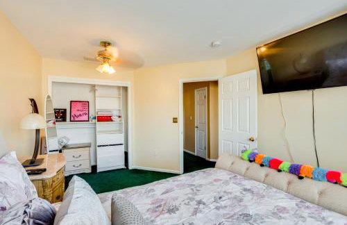 Theater and Game Room at Trenton Area Home - Foto 23