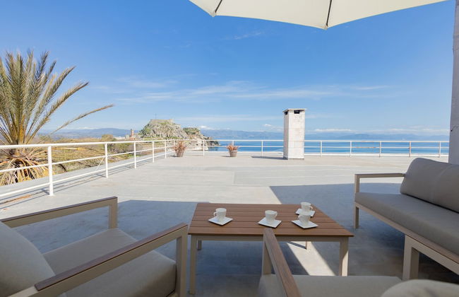 Old Fortress View Roof Top Apartment by Konnect - Foto 27