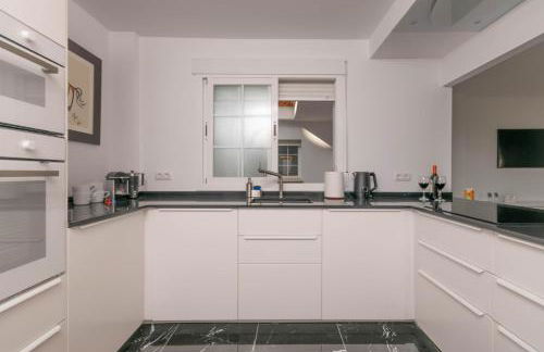 Luxury Penthouse: The Beacon at Punta de la Mona - Photo 52