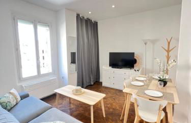 LOENA CANNES CENTRE - 2 pièces rénové - 4 personnes - proche croisette palais festival plage - internet gratuit - climatisation - non fumeur - Foto 6