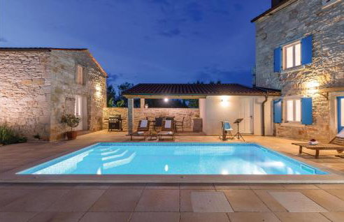 Stunning Home In Peruski With Wifi - Foto 8