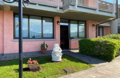 Flowers & garden apartment con vista lago - Foto 17