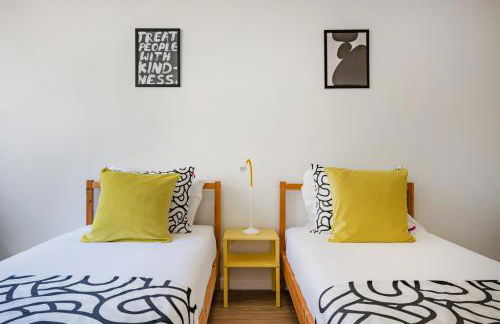 Charming 3BR w/ Office & Garage by Foz Beaches - Foto 107