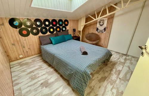 Superbe LOFT centre-ville - Sauna - parking privé -Clim- 1 à 10personnes - Foto 29