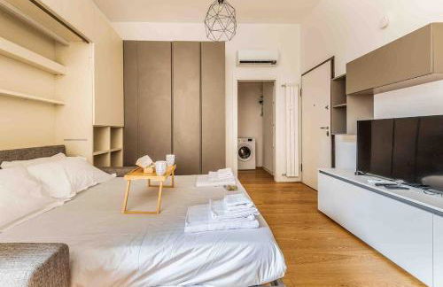 Sant Ambrogio M2 200metri centre of milan - Photo 7