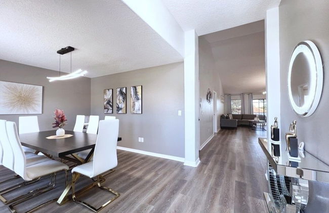 Beautifuly 5bd Pool Gm Hm, Legacy Park-409cr 5 Bedroom Home by RedAwning - Foto 29