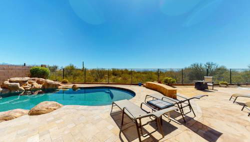 Snowbird-friendly home with fast WiFi, central AC, and private pool - Foto 2