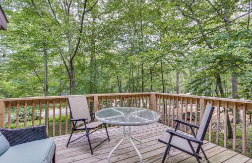 Screened Porch and Deck Pet-Friendly Poconos Escape - Foto 23