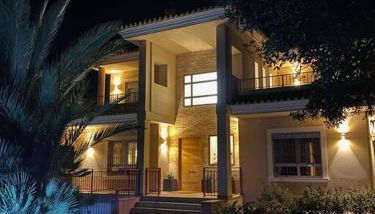 Totally Private Lux Boutique Villa Sleeps 11 - Foto 5
