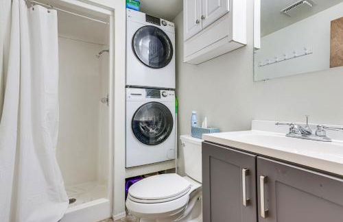 1 Mi to State Park Peaceful La Pine Cabin with Deck - Foto 12