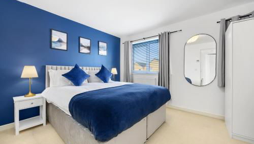 Superb Two Bedroom House Near Etihad & Coop Live - Free Parking - Foto 2