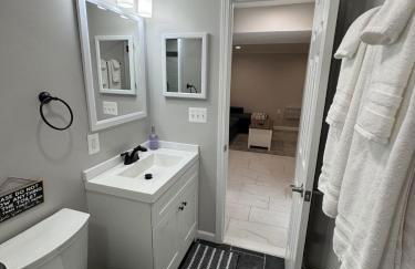 North Bethesda Gem - Entire House 5 min from Metro - Foto 3