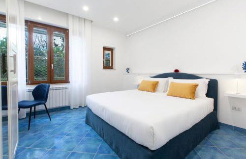 J'Adore Sorrento - Photo 5