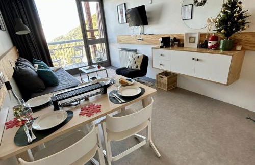 Studio rénové proche centre, balcon, 5 couchages, WIFI inclus - FR-1-346-378 - Foto 1