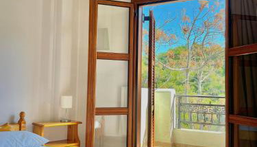 Marinos Studios and Apartments - Foto 2