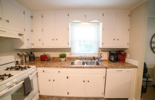 Adorable and Cozy Bungalow - Foto 4