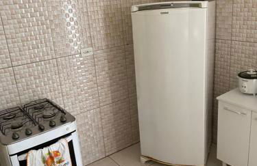 Espaço Amplo de 2 quartos com 2 camas de casal e 1 de solteiro - Foto 12