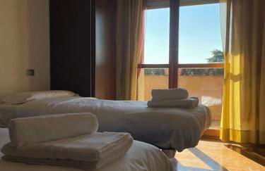 Wood Apartment - Photo 22