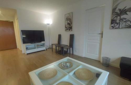 4 bedrooms, La Défense, 5 min walk to metro - Foto 23