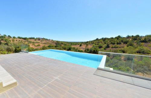 Tower Villa w Infinity Pool - Photo 10