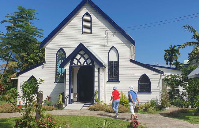 Visita guidata di Suva - Foto 6