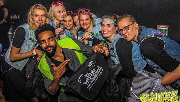 Tour privado por la vida nocturna de Frankfurt : Shots & Club Entry - Foto 3