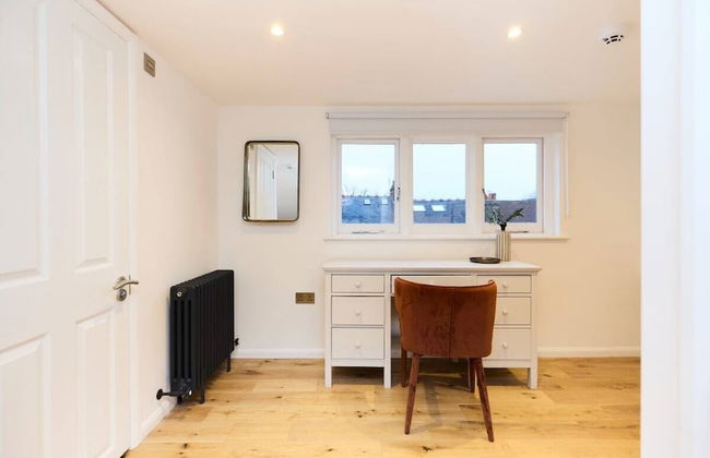 The Belsize Park Place - Charming 6bdr Home With Garden - Foto 21