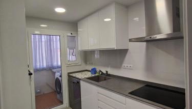 Apartamento a 100mts de de la playa 2 terrazas y 2 piscinas - Foto 4, stove