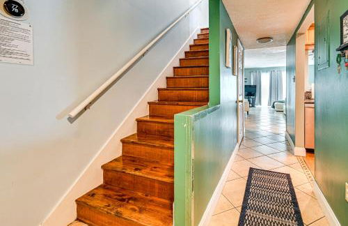 Steps to Sand Condo with Pool Access in Cocoa Beach - Foto 14