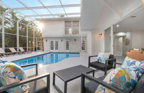 3 min to beach with 3 king ensuites and private pool - Foto 1