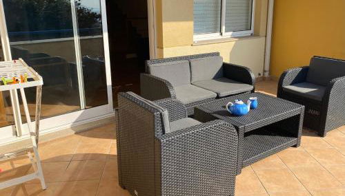 Chalet Portosin con piscina al lado de la playa - Foto 3