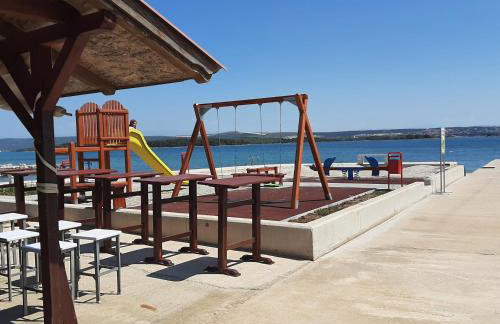 Apartman with sea view KAVALA- Pašman, Kraj - Photo 6