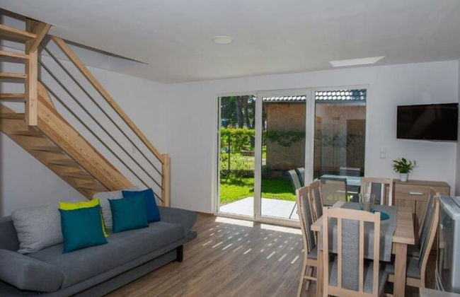 Comfortable, Two-story Holiday Home, Summer Pool - Photo 17