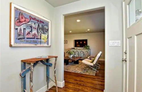 Private Pool & Hot Tub! Charming Hill Country Home Minutes to Wineries/Shops! - Foto 22