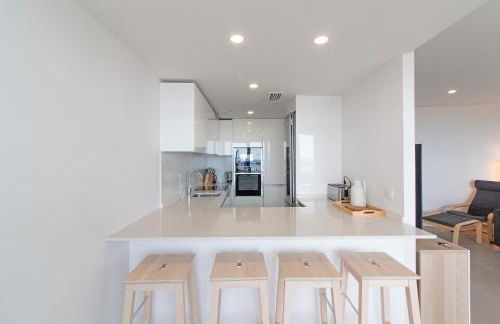 Global Properties, Apartamento con vistas al mar, 2 terrazas y piscina en Canet d'en Berenguer - Photo 7