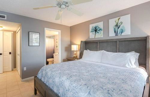 Coastal Condo Amazing Location! 50 Steps to the Beach - Photo 12