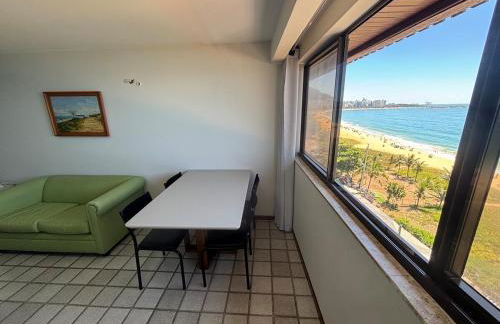 Frente para o mar - 02 quartos - Foto 8