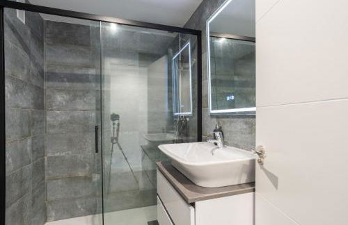 Modern apartment near Huelin Beach & Free Parking - Foto 29