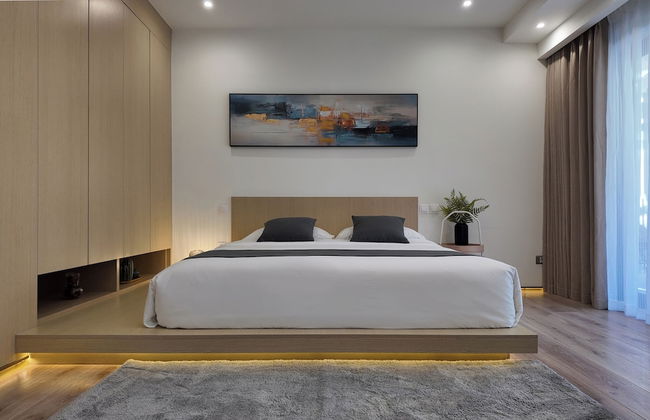 CC LUX Suites - Photo 26