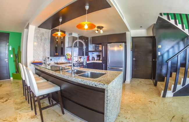 The Elements Oceanfront & Beachside Condo Hotel - Foto 25