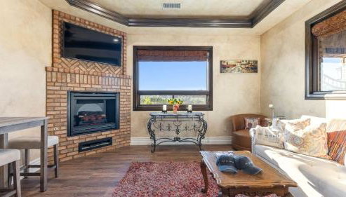 Soaking Tub Vineyard Views Wine Trail Access The Casita at Vines Estate by AvantStay - Foto 2, Other