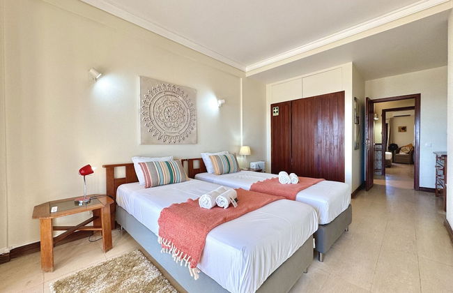 Monte Gordo Beachview 2 by Homing - Foto 6