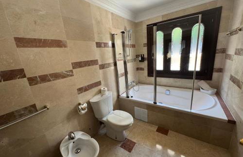 Villa with private pool -Palma Ambassador Center ETV14825 - Photo 33