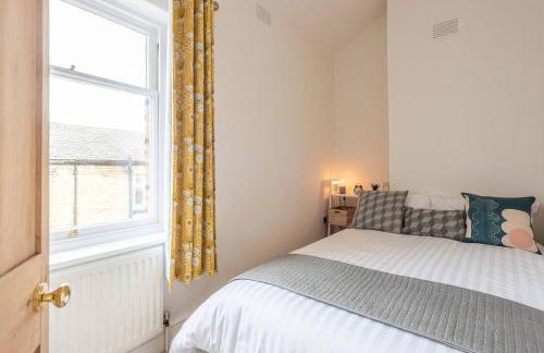 Cosy Mill Workers Cottage Heritage Saltaire - Foto 13