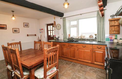 Harbour Cottage - Photo 7